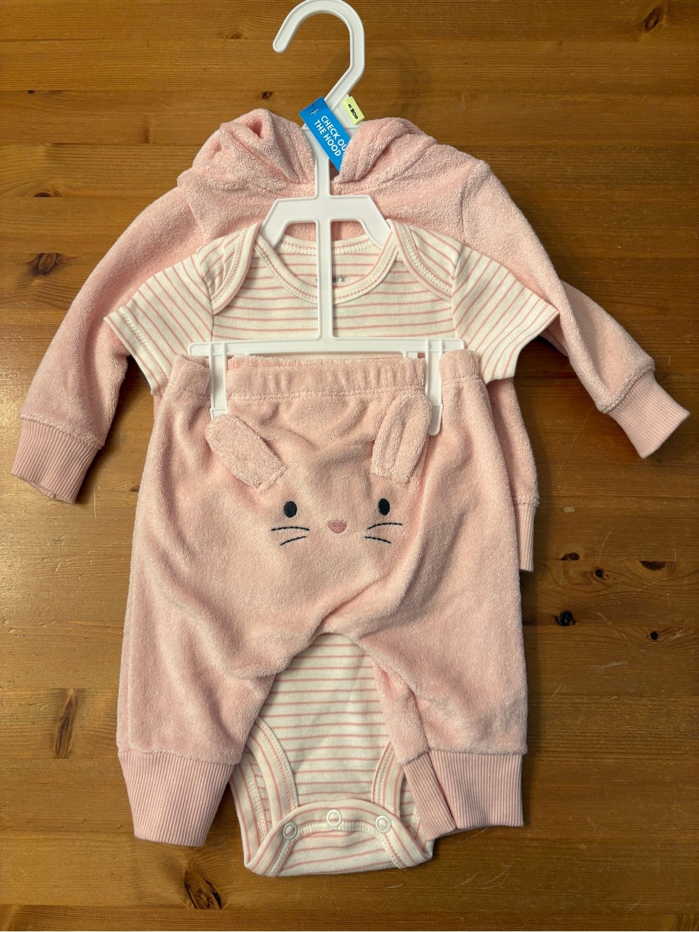 NWT Baby Girl 3 Months Carter's Pink Striped 3-Piece Baby Set